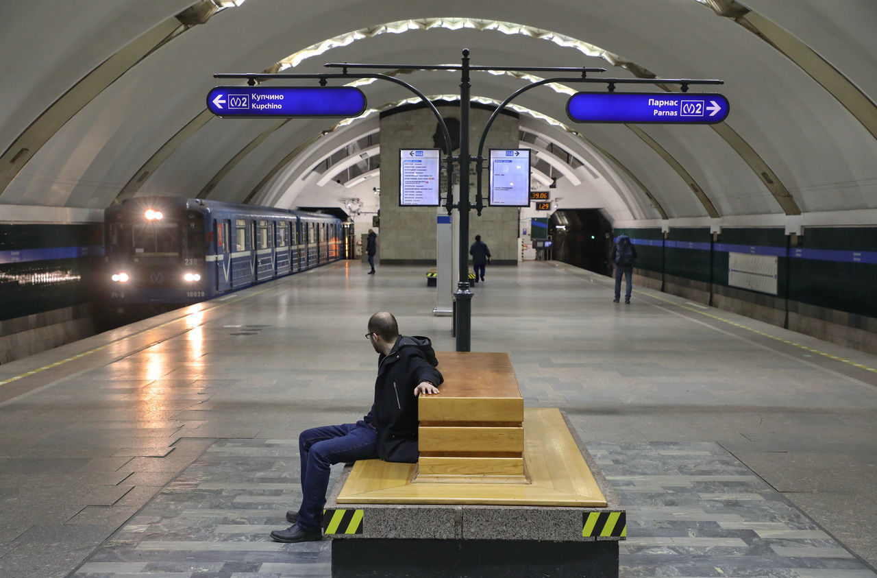 Метро поезд Санкт Петербург 2020